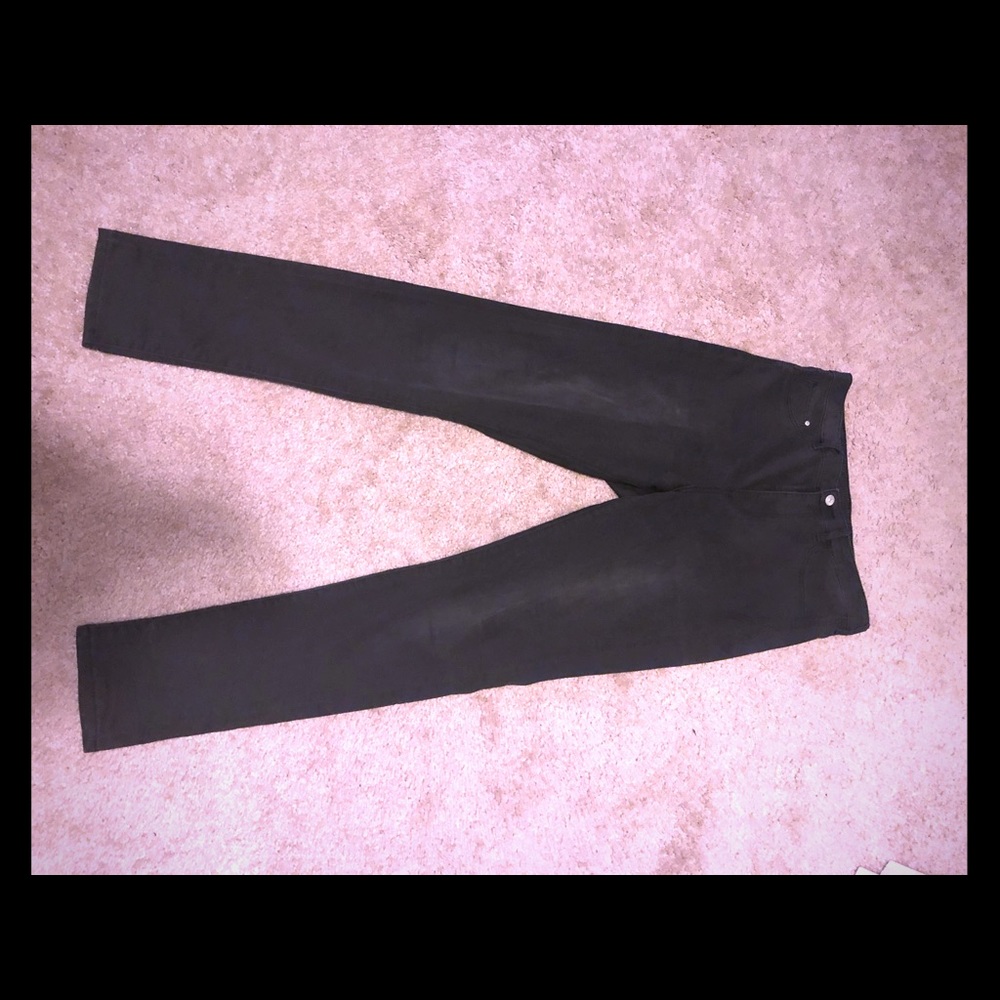 Looking for comfy pants for Spring??